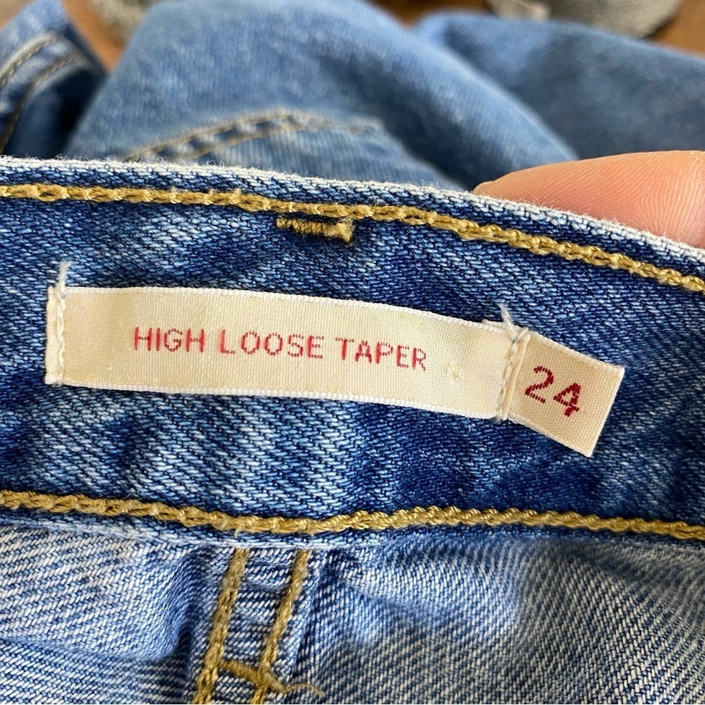 Levi’s High Loose Taper Jeans size 24 - Picture 8 of 12